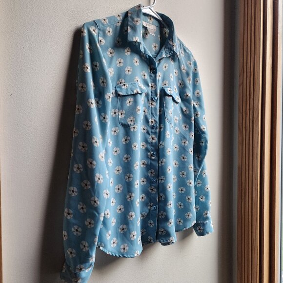 LOFT Blue Floral Button Down Shirt Size XS - Picture 4 of 14